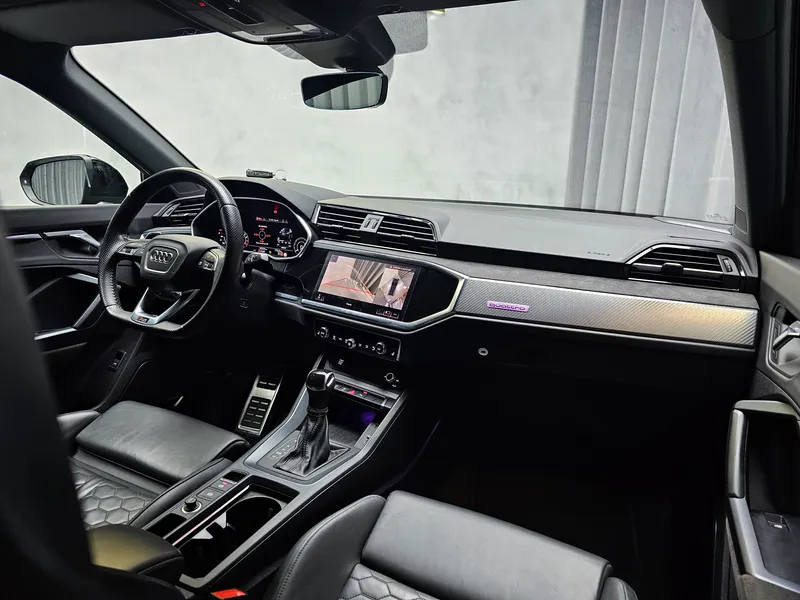 Audi RS Q3 Sportback foto 11