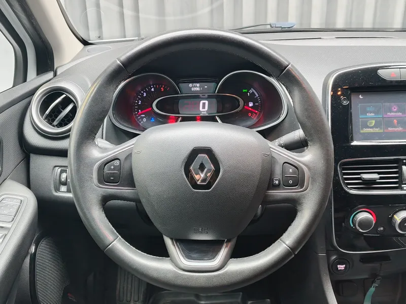 Renault Clio foto 11
