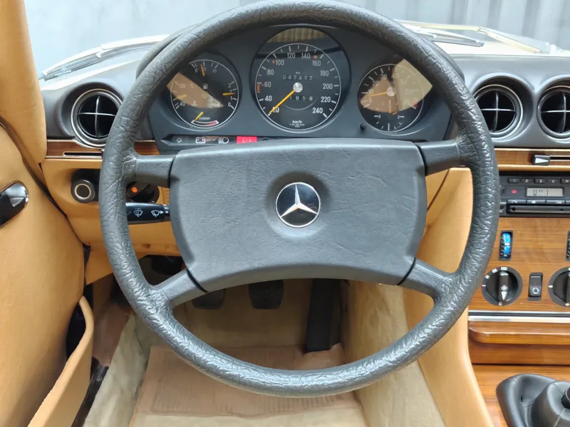 Mercedes Benz SL 280 foto 12
