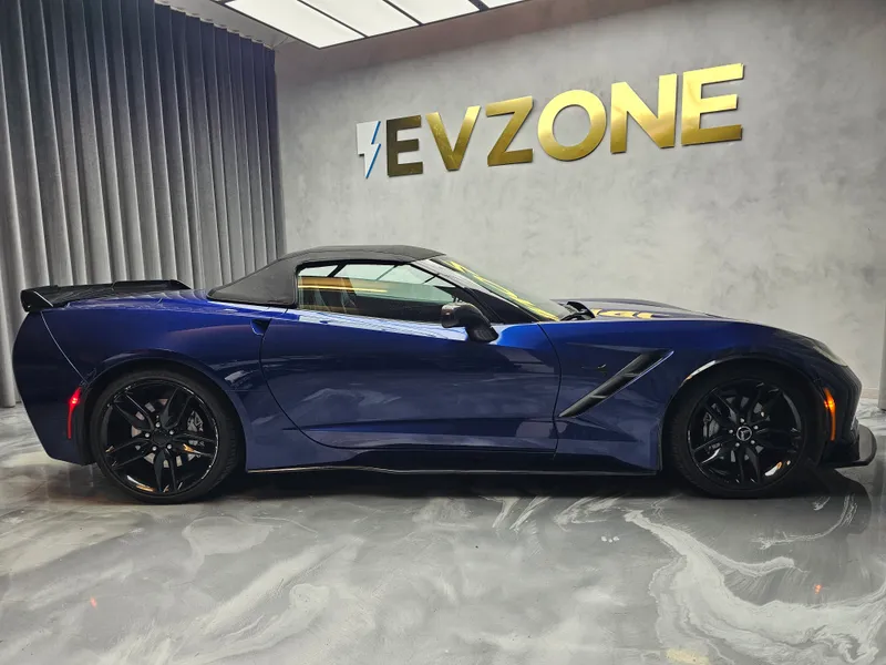Chevrolet Corvette foto 8