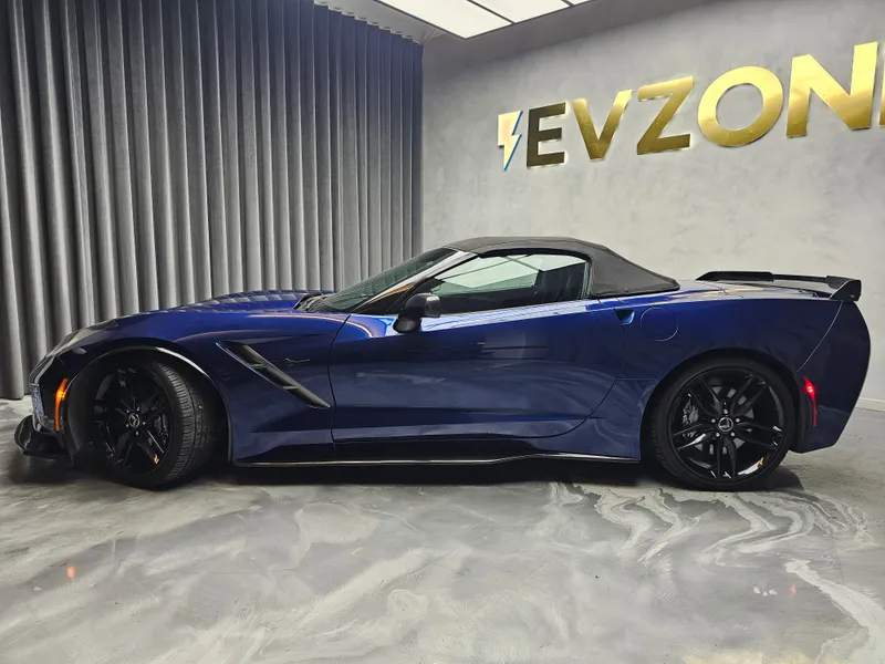 Chevrolet Corvette foto 4