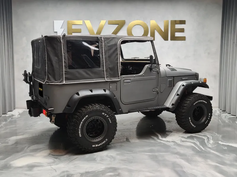 Toyota Land Cruiser foto 7