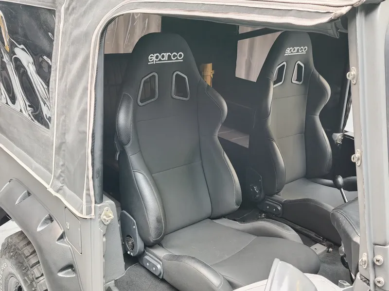 Toyota Land Cruiser foto 13