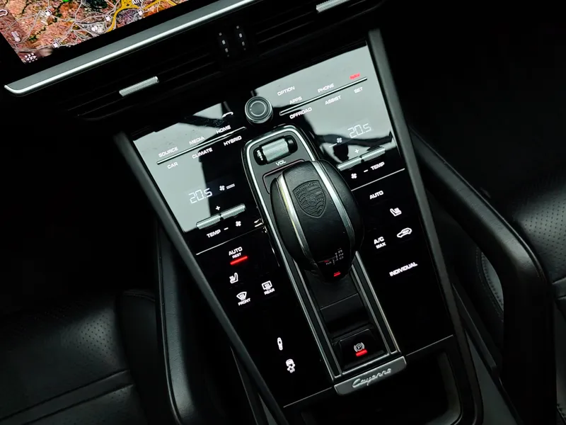 Porsche Cayenne Coupé foto 15