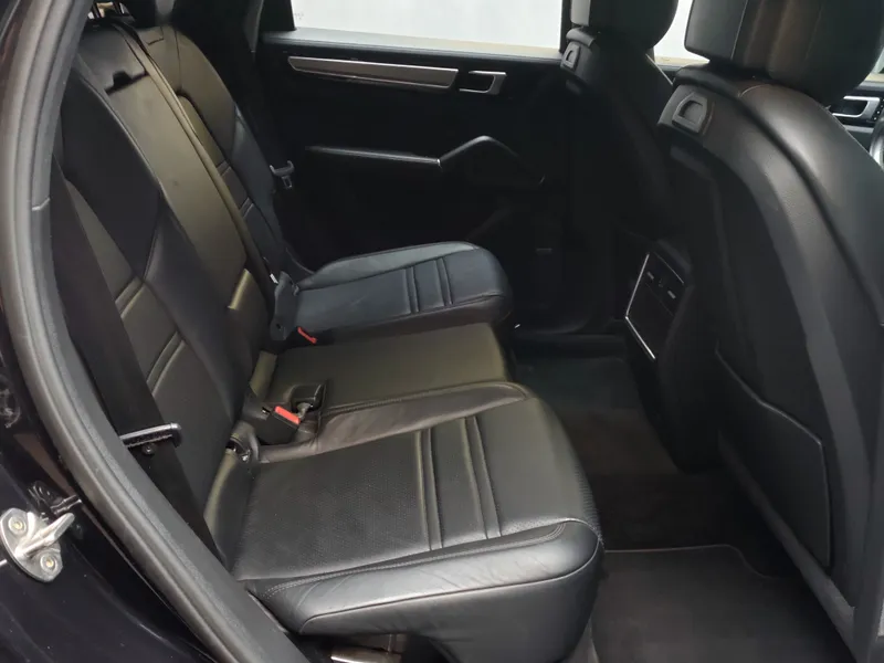 Porsche Cayenne Coupé foto 22