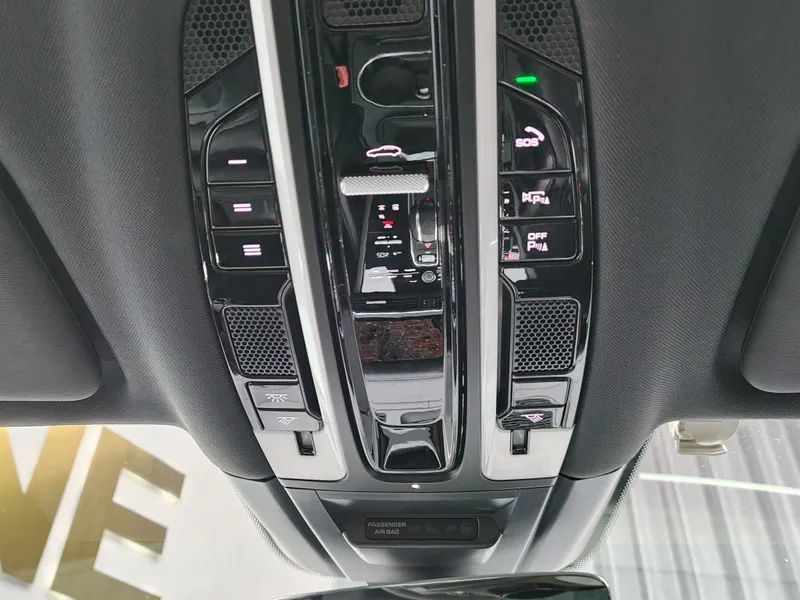 Porsche Cayenne Coupé foto 16