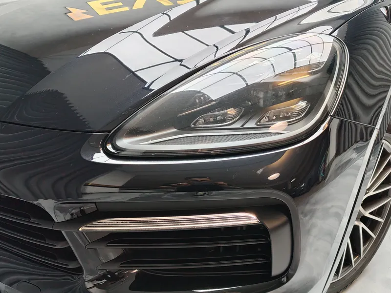 Porsche Cayenne Coupé foto 23