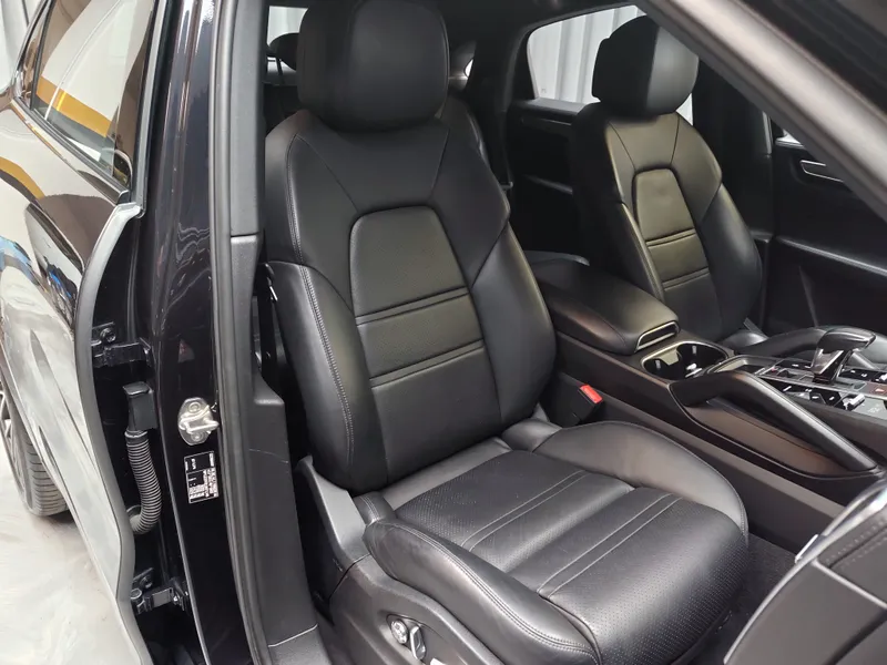 Porsche Cayenne Coupé foto 21