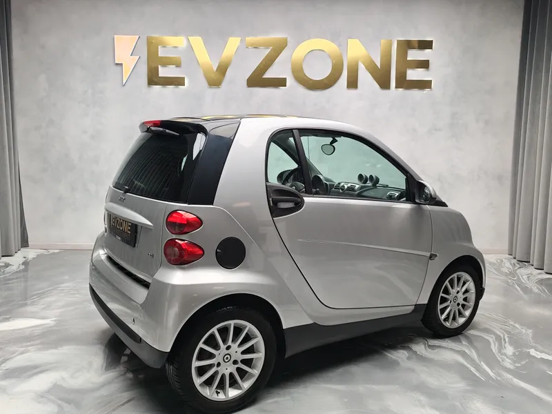 Smart ForTwo Coupé foto 6