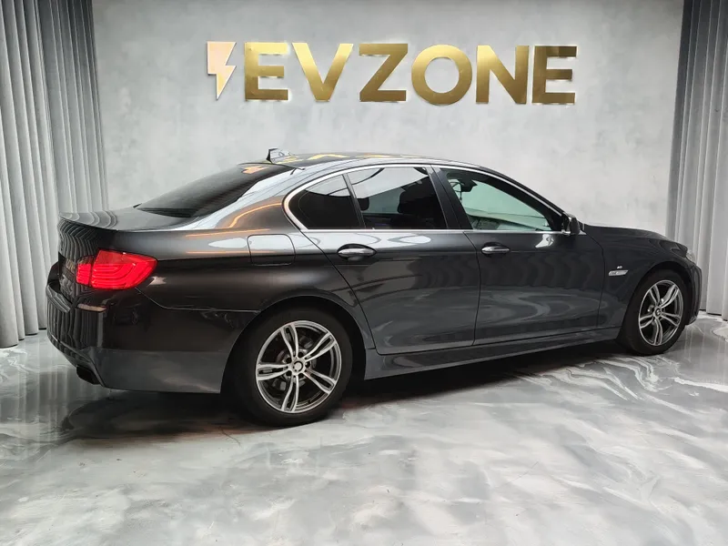 BMW 520 foto 6