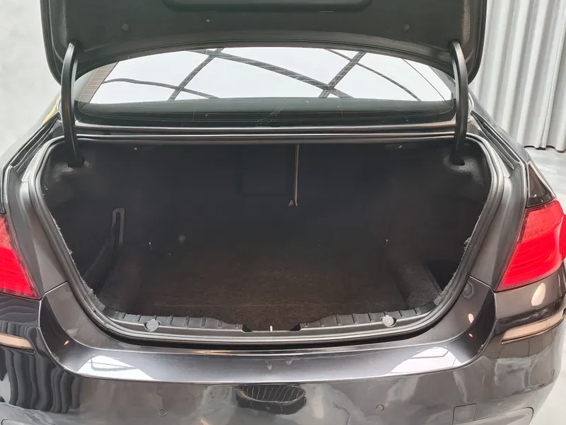 BMW 520 foto 23