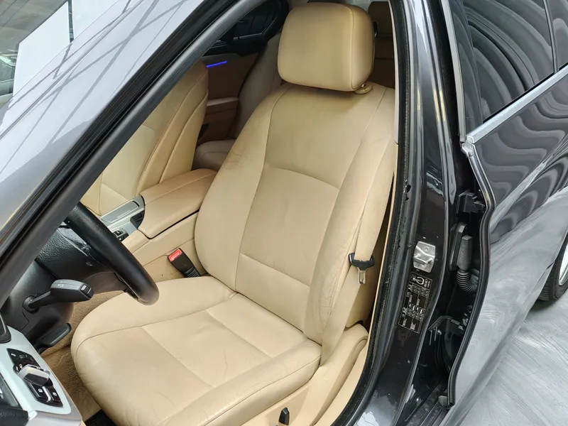 BMW 520 foto 17
