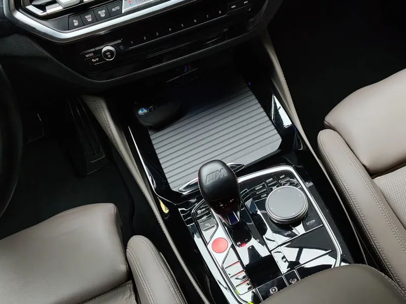 BMW X4 M foto 15