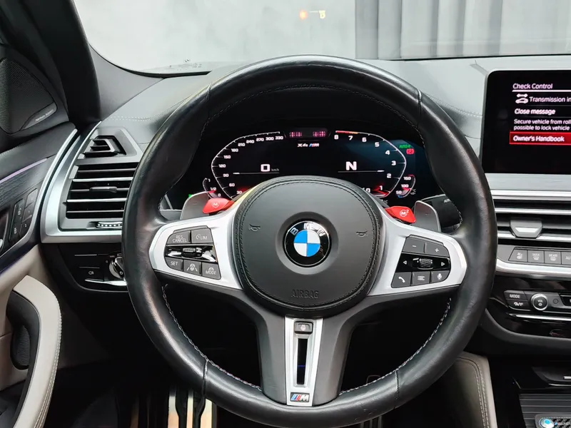 BMW X4 M foto 12
