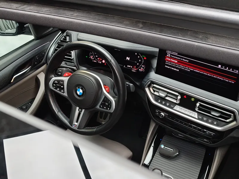 BMW X4 M foto 25