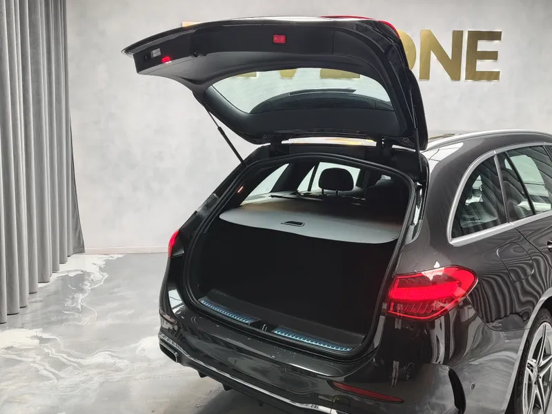 Mercedes Benz C 300 foto 24