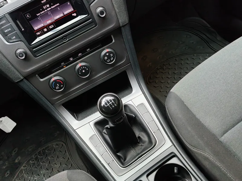 Volkswagen Golf foto 18