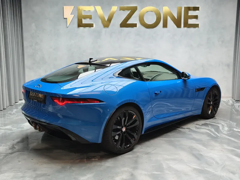 Jaguar F-Type foto 6