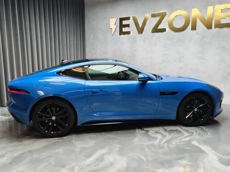 Jaguar F-Type foto 7