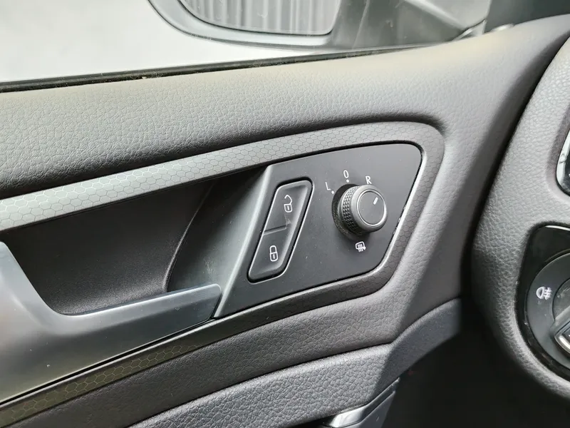Volkswagen Golf foto 20