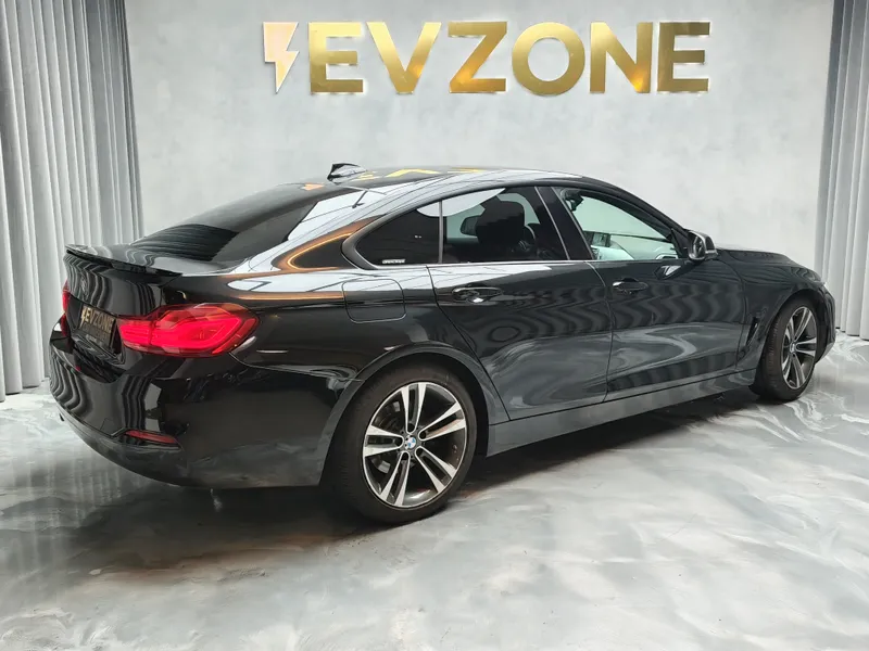 BMW 418 Gran Coupé foto 6