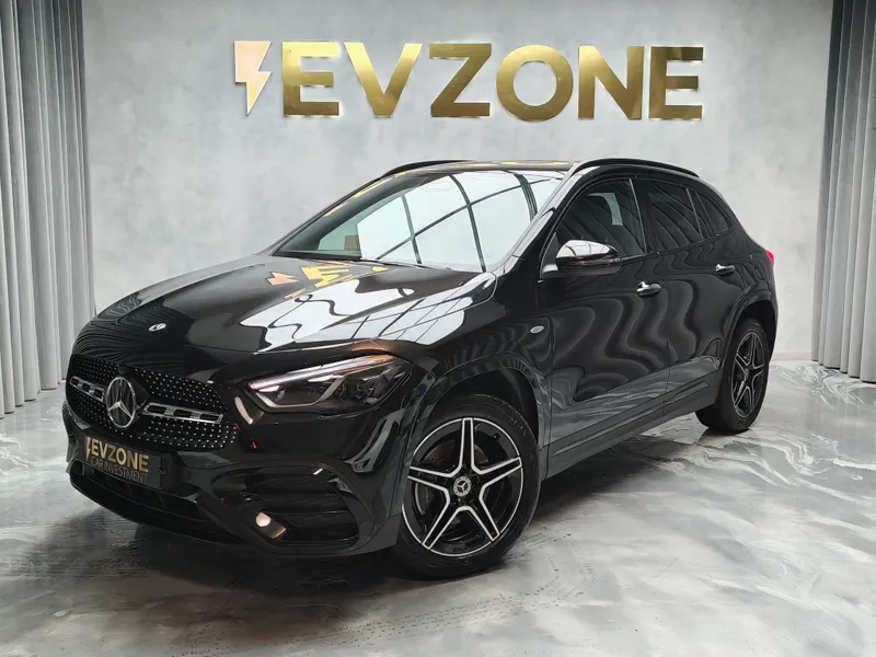 Mercedes Benz GLA 250 foto 3