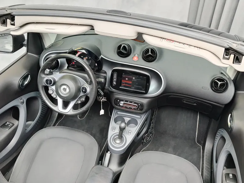 Smart ForTwo Cabrio foto 22