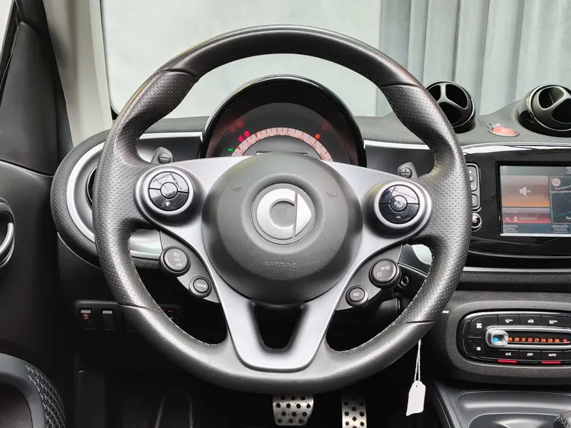 Smart ForTwo Cabrio foto 13