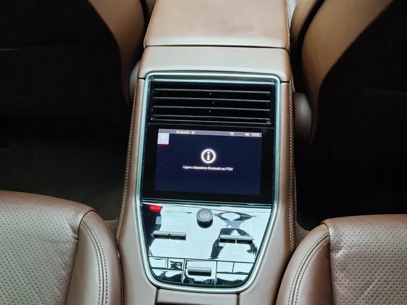 Porsche Panamera foto 19