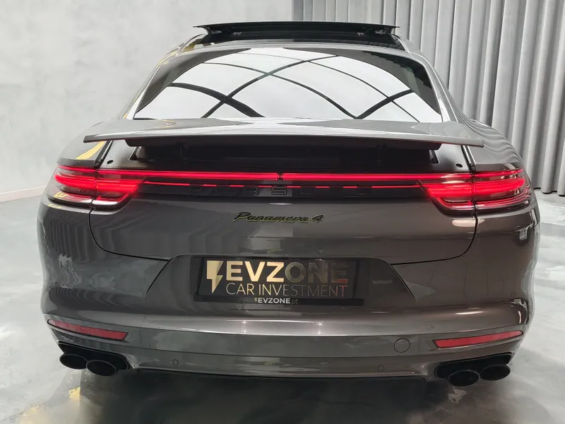 Porsche Panamera foto 5