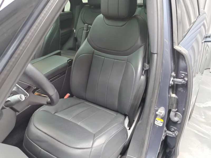 Land Rover Range Rover Sport foto 9