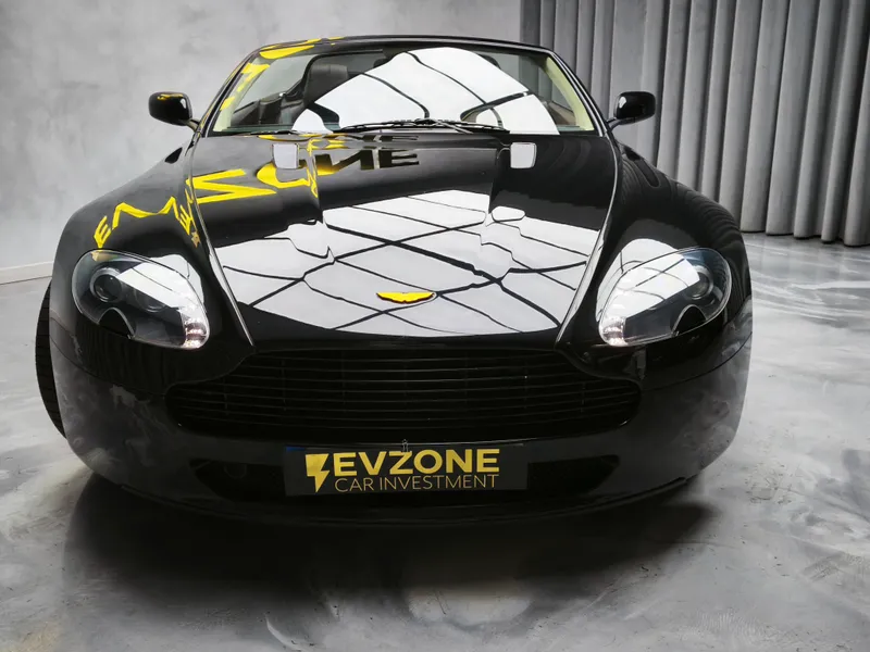 Aston Martin Vantage Roadster foto 4