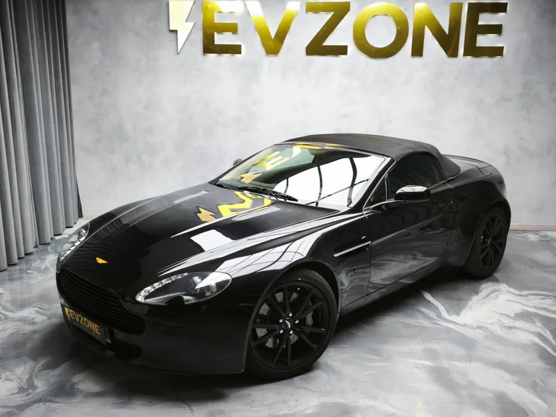 Aston Martin Vantage Roadster foto 2