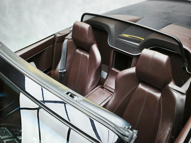 Aston Martin Vantage Roadster foto 22