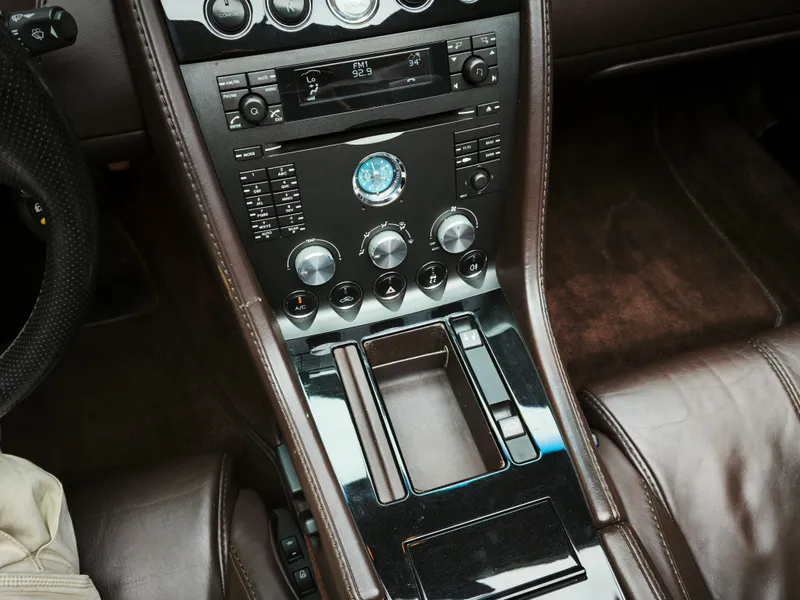 Aston Martin Vantage Roadster foto 21