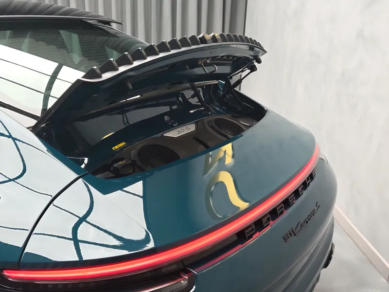 Porsche 992 foto 26
