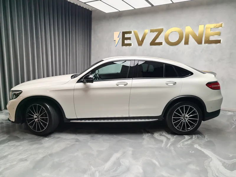 Mercedes Benz GLC 250 foto 4