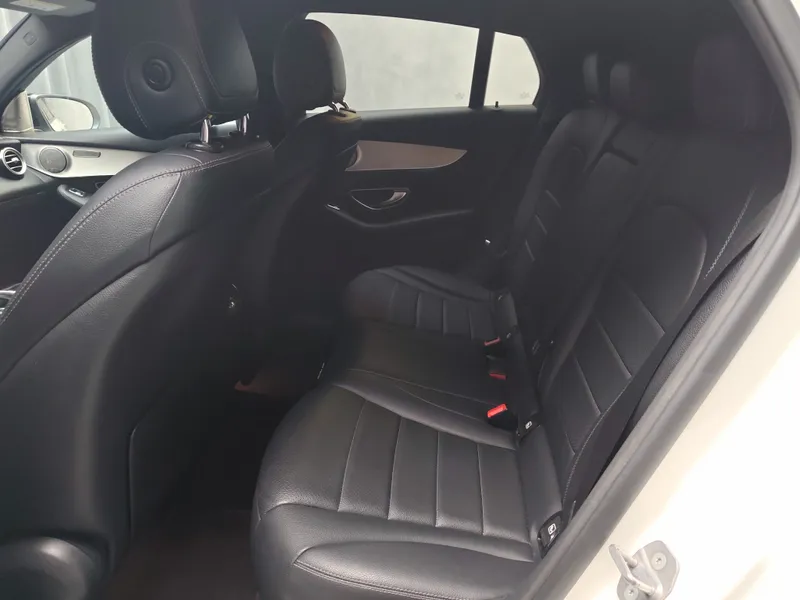 Mercedes Benz GLC 250 foto 20
