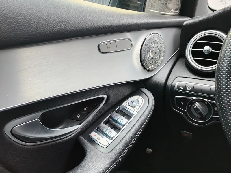 Mercedes Benz GLC 250 foto 16