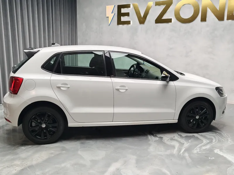 Volkswagen Polo foto 7