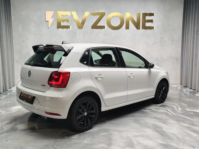 Volkswagen Polo foto 6