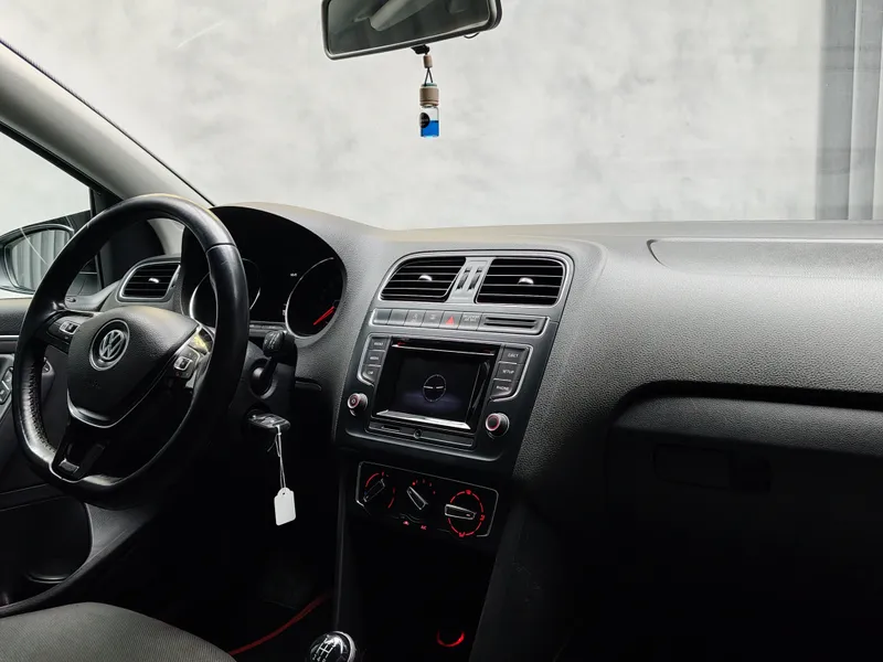 Volkswagen Polo foto 14