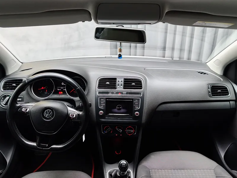 Volkswagen Polo foto 13