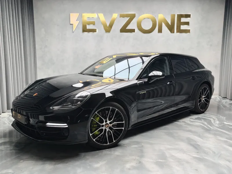 Porsche Panamera Sport Turismo foto 3