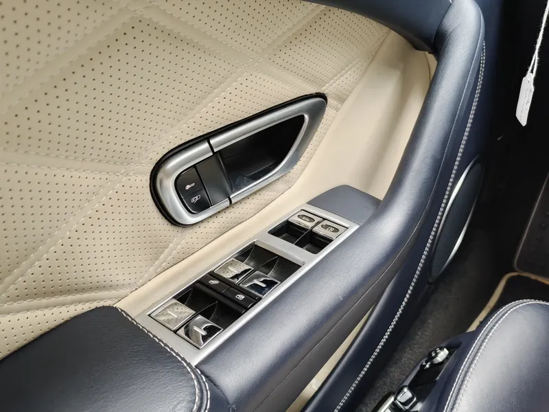 Bentley Continental foto 19