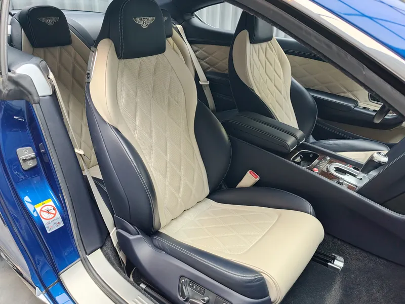 Bentley Continental foto 10