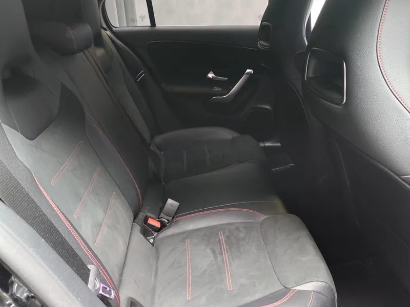Mercedes Benz A 180 foto 11