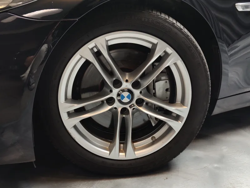 BMW 525 foto 25