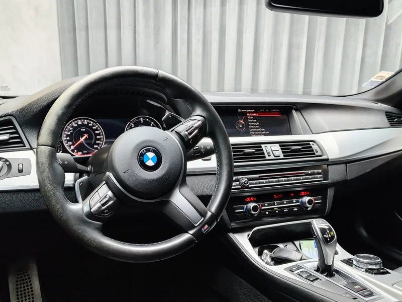 BMW 525 foto 15
