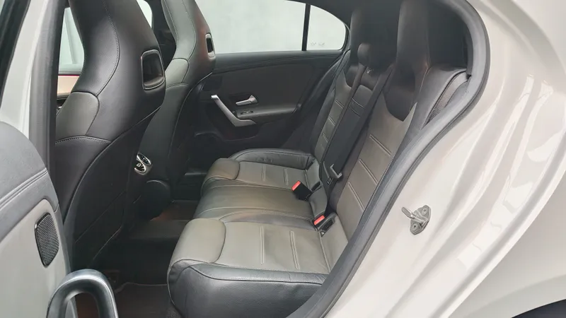 Mercedes Benz A 180 foto 11